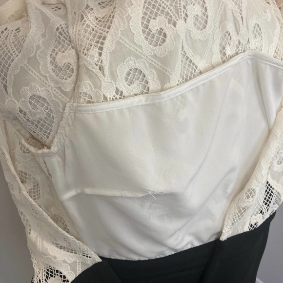 SANDRO PARIS Camelia Crocheted Lace Mini Dress - Picture 9 of 12